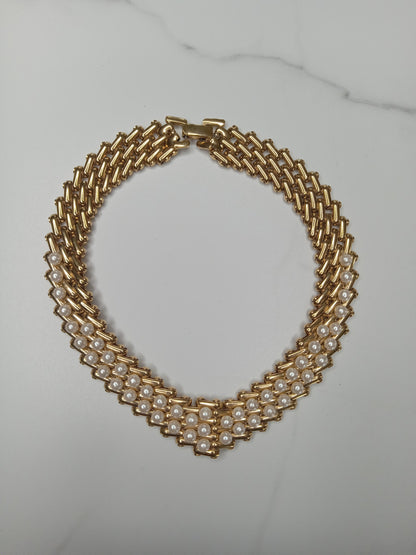 Mid-Century Gold V Shaped Stacked Link Pearl Accent Choker Necklace