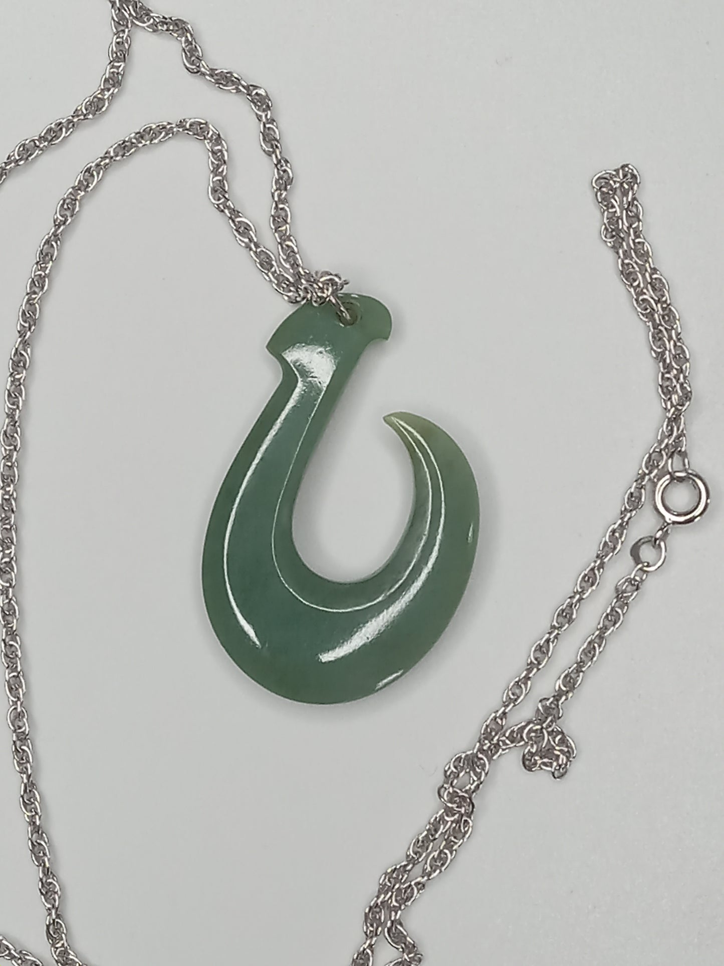 Vintage 12K White Gold Jade Makau Fish Hook Pendant Necklace