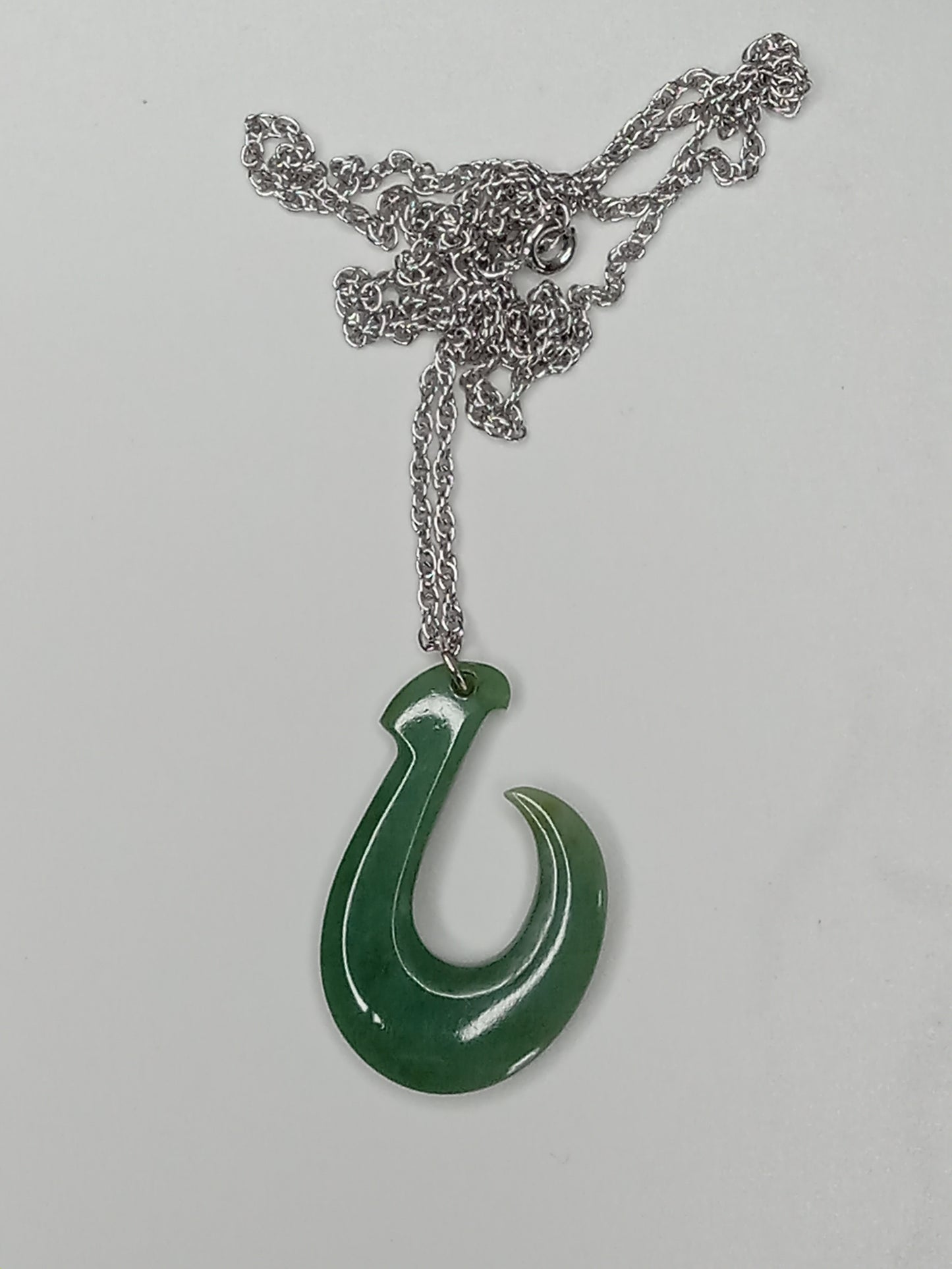 Vintage 12K White Gold Jade Makau Fish Hook Pendant Necklace