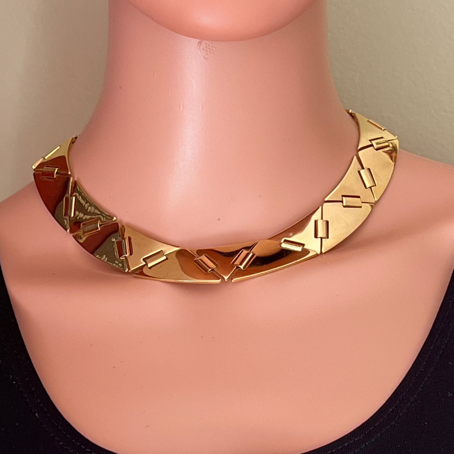 Vintage Gold Modernist Geometric Choker Necklace