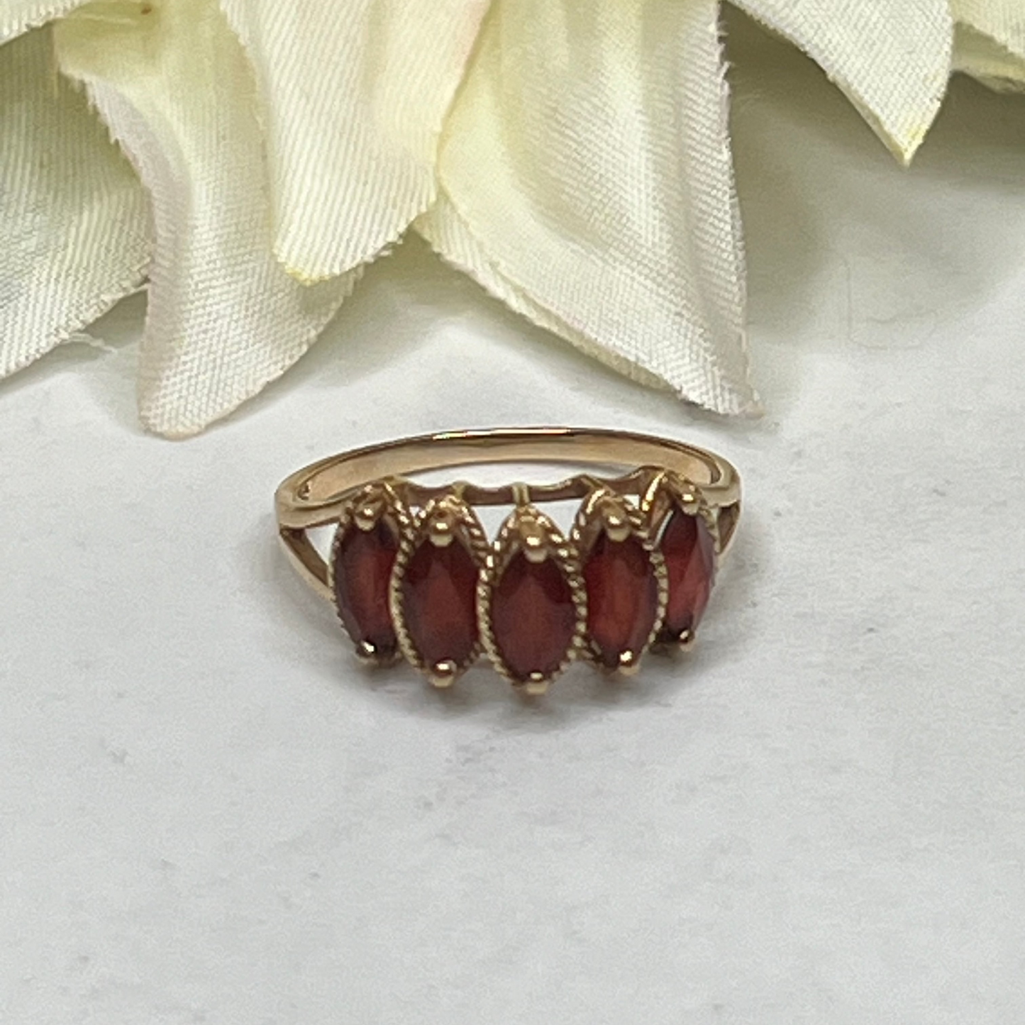 Vintage 10K Yellow Gold Marquise Garnet Ring Size 6 1/2