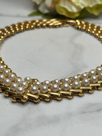 Mid-Century Gold V Shaped Stacked Link Pearl Accent Choker Necklace