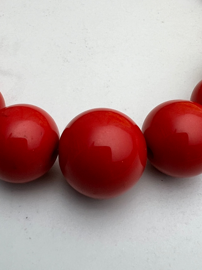 Vintage Candy Apple Red Bubblegum Bead Acrylic Collar Necklace