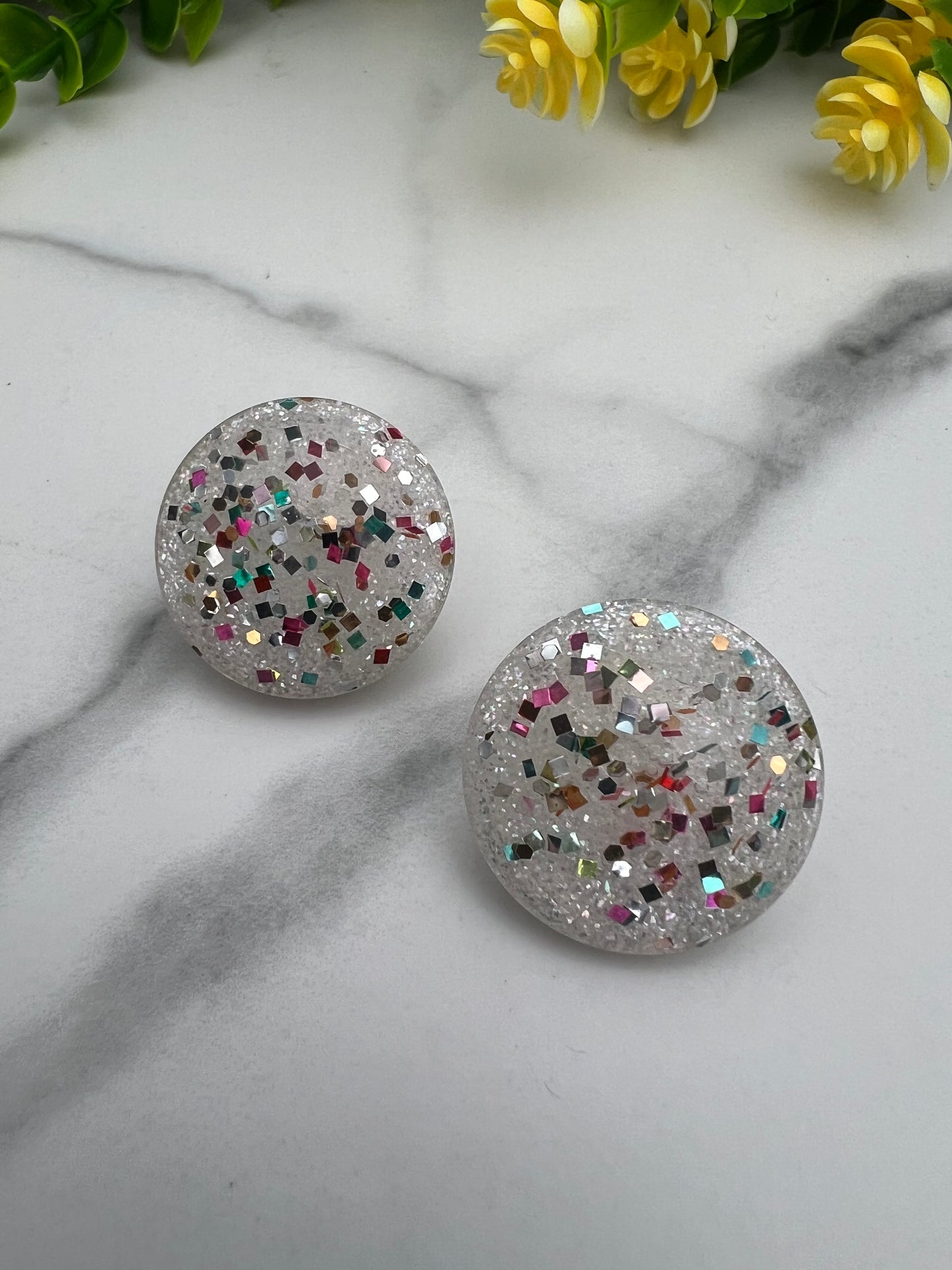 Vintage Mid-Century Lucite Confetti Button Clip on Earrings