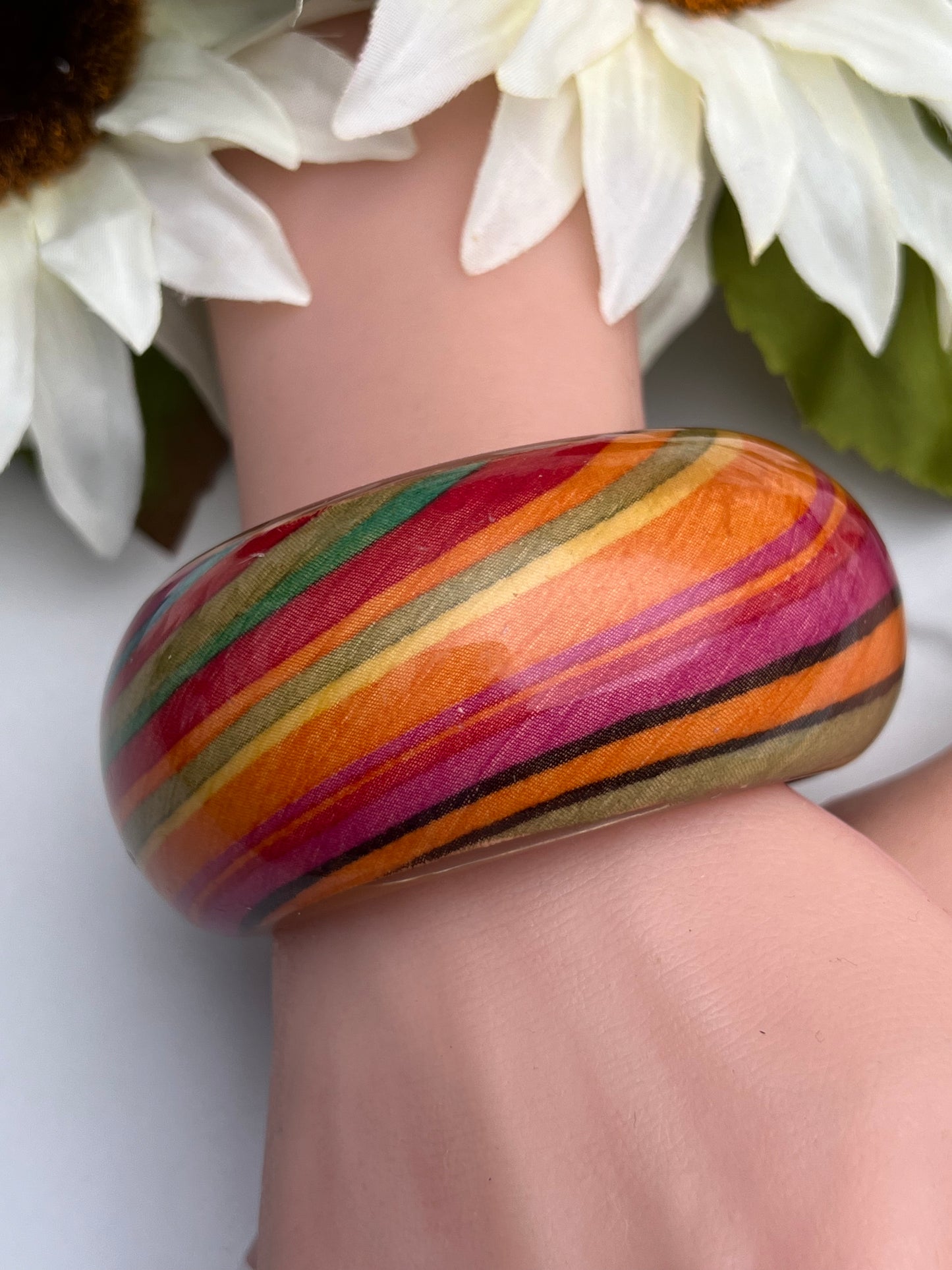 Retro Wide Lucite Bangle Bracelet Rainbow Earth Tones