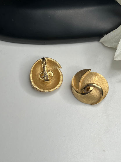 Signed Trifari Brushed Gold Swirl Clip on Earrings