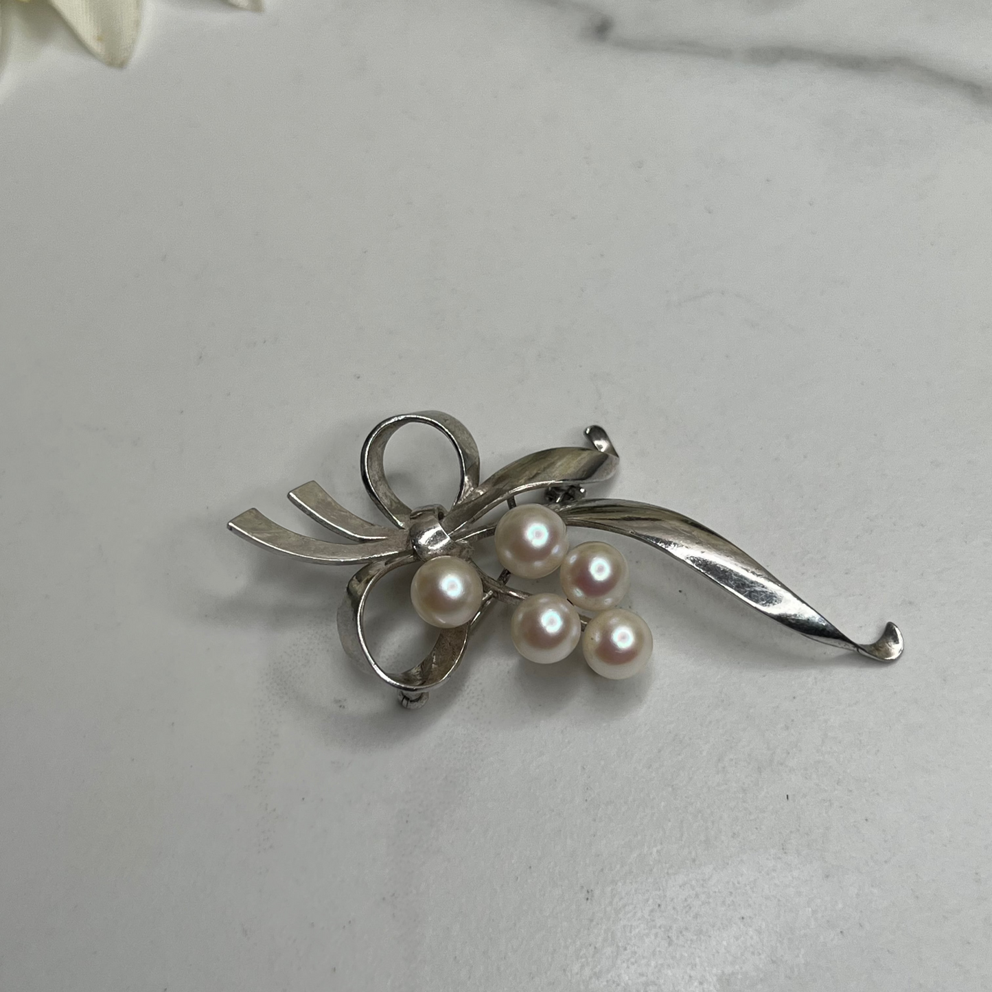 Signed Mikimoto Sterling Silver Lily of the Valley Akoya Pearl Brooch