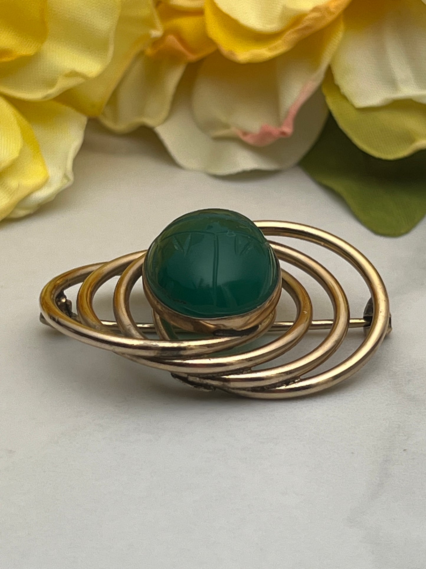 Vintage Estate Signed WRE 12K GF Scarab Circle Pin Brooch