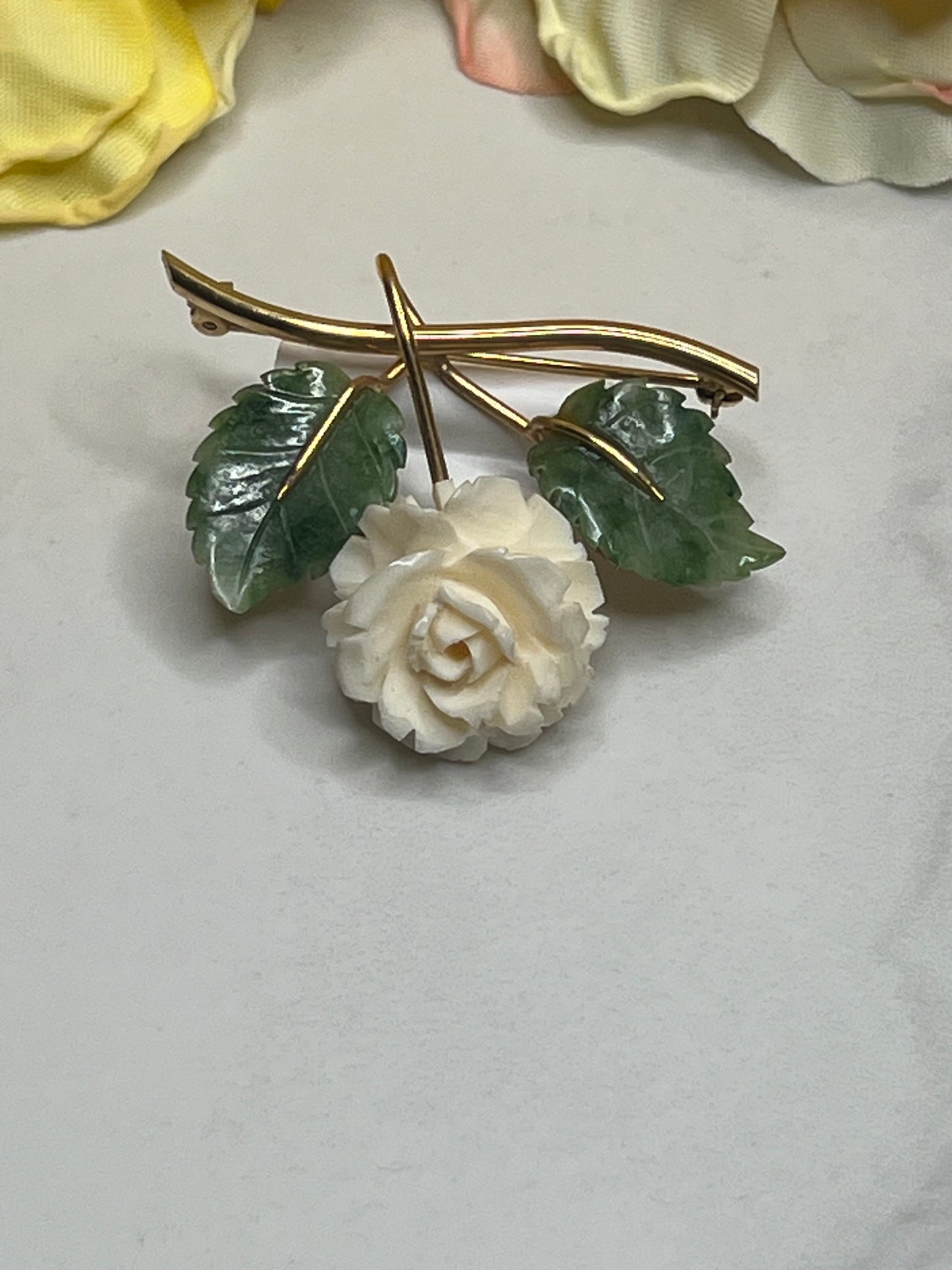 Vintage Estate Signed Winard 12K GF Carved Rose Jade Leaf Pin Brooch