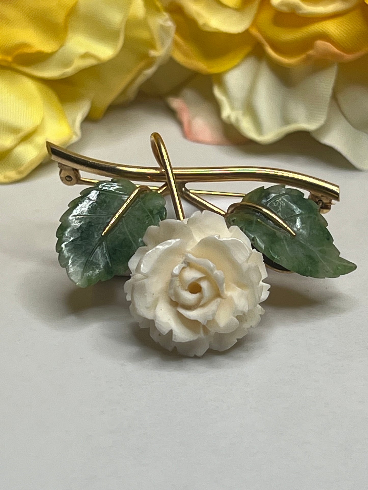 Vintage Estate Signed Winard 12K GF Carved Rose Jade Leaf Pin Brooch