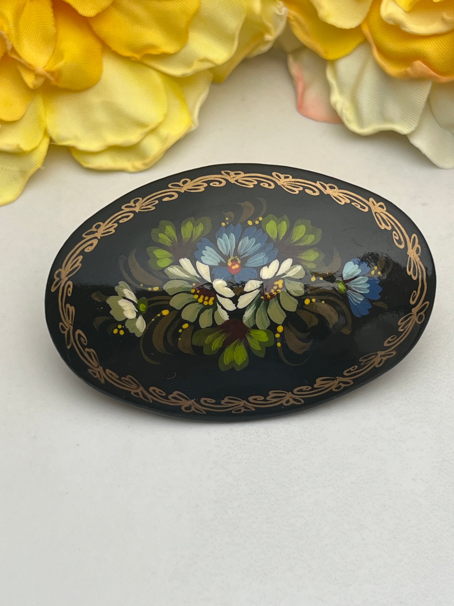 Vintage Large Black Oval Artisan Toll Painting Pin Brooch