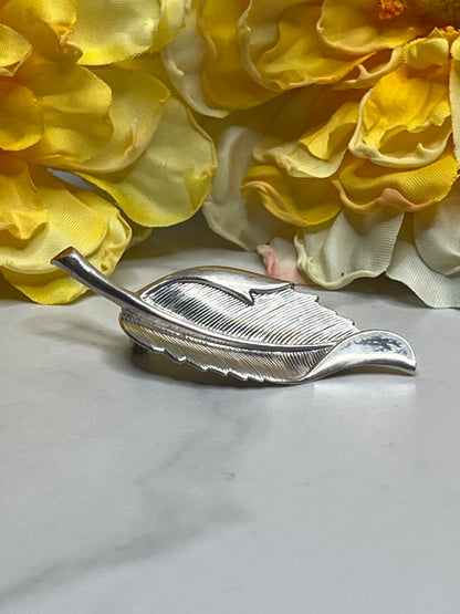 Estate Signed Jewelart Sterling Silver Leaf Pin Brooch