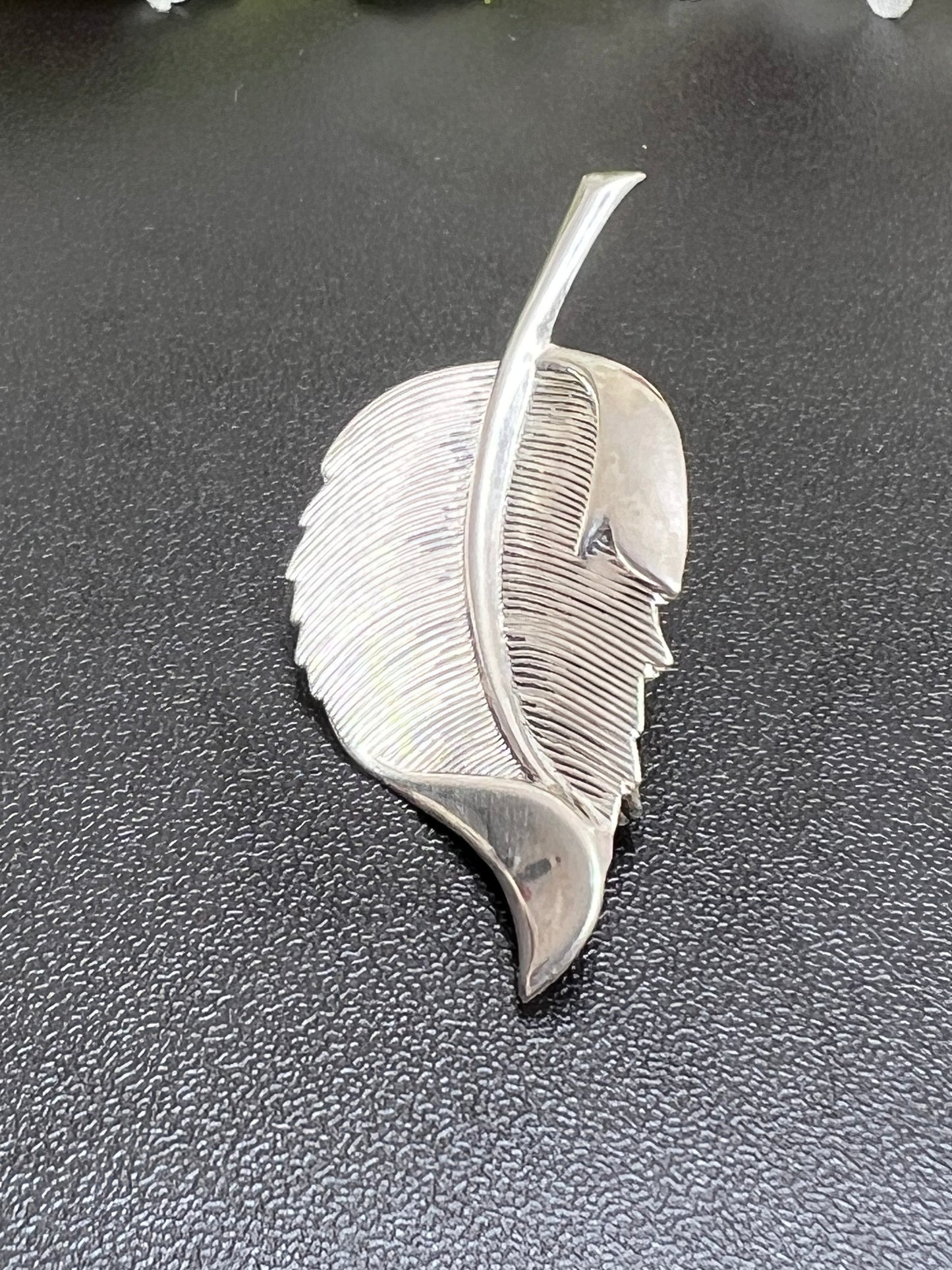 Estate Signed Jewelart Sterling Silver Leaf Pin Brooch