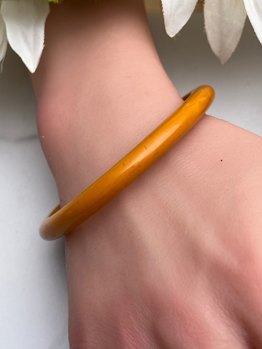 Mid Century Bakelite Bangle Bracelet Butterscotch