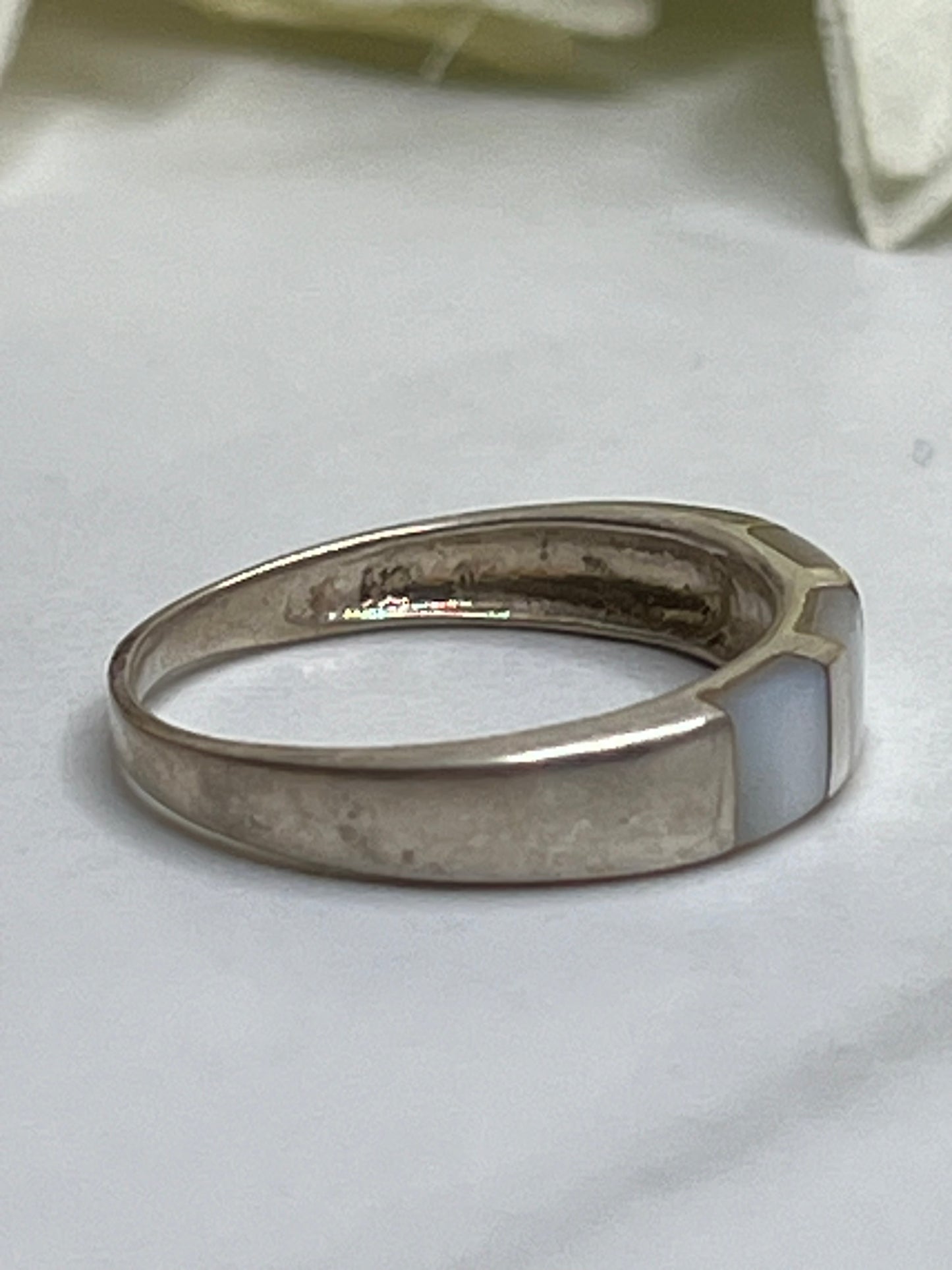 Vintage Sterling Silver Mother of Pearl Band Ring