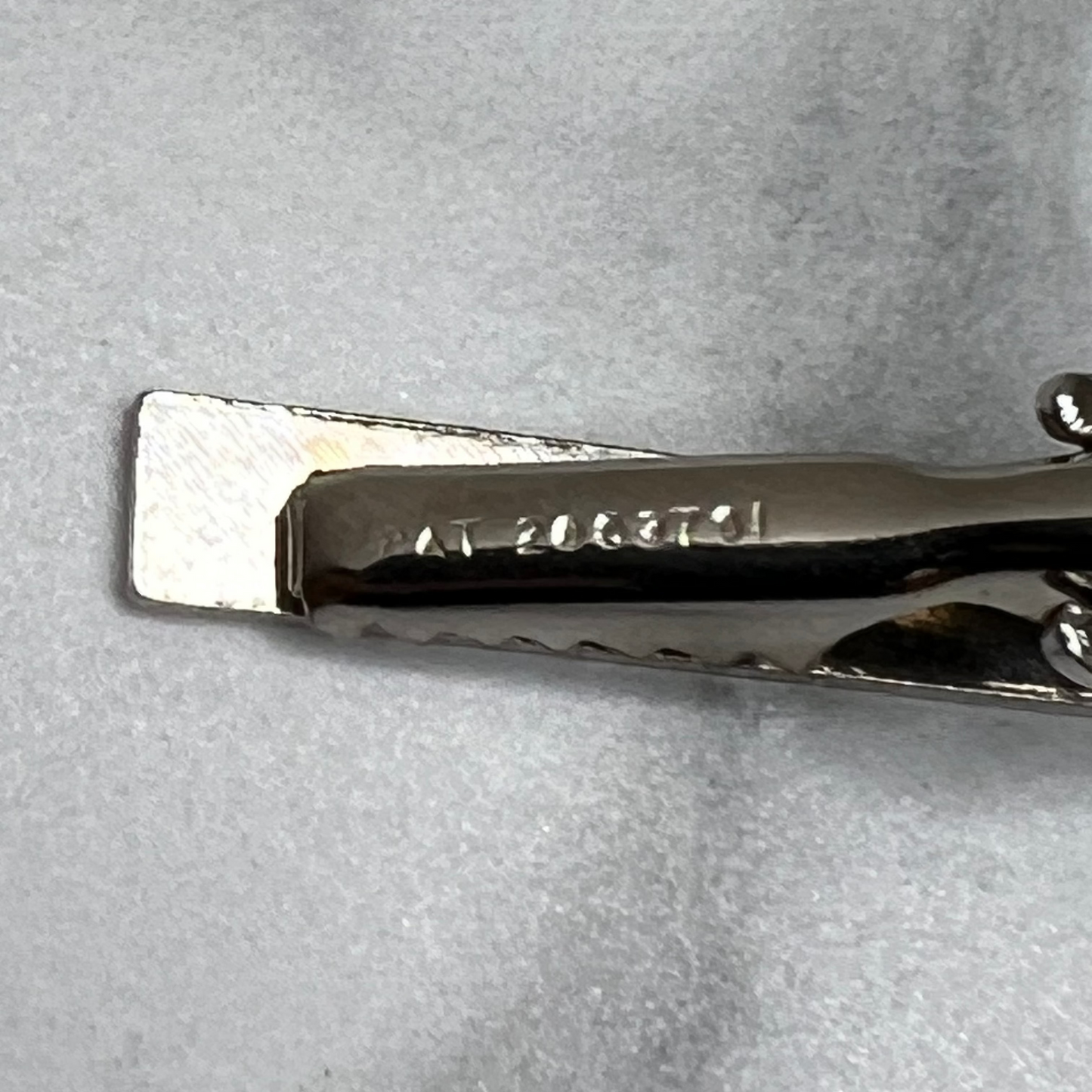 Vintage Silver Textured Tie Clip